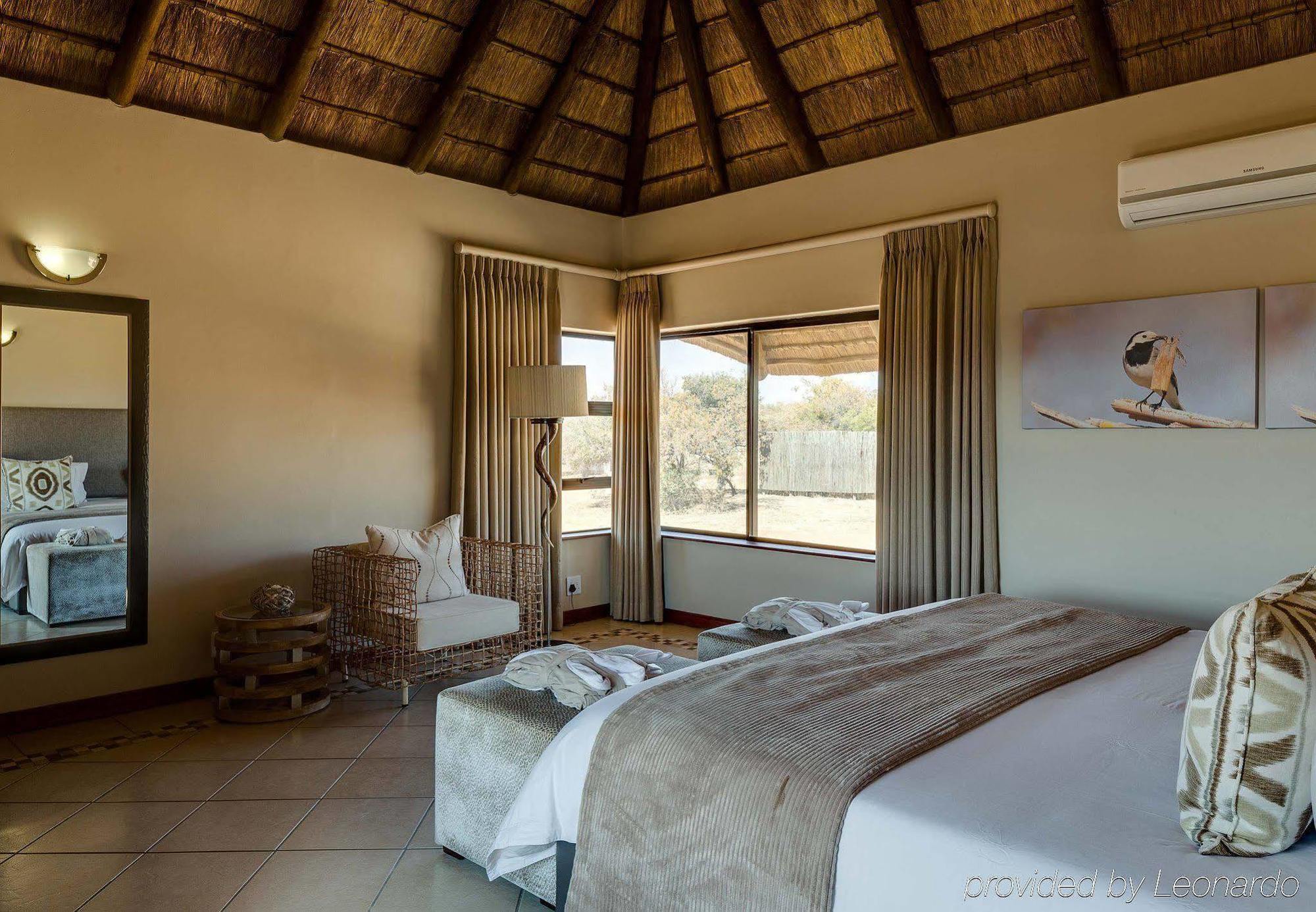 Protea By Marriott Zebula Lodge Ouklip Exterior photo